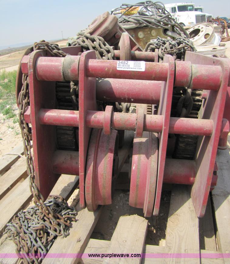 image for item 3482 Chester-Zephyr 12 ton chain hoist