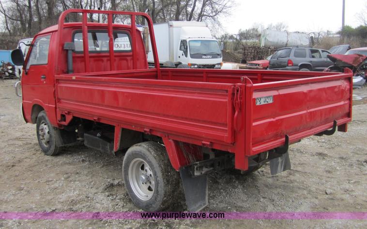 image for item 3817 2001 King mini truck