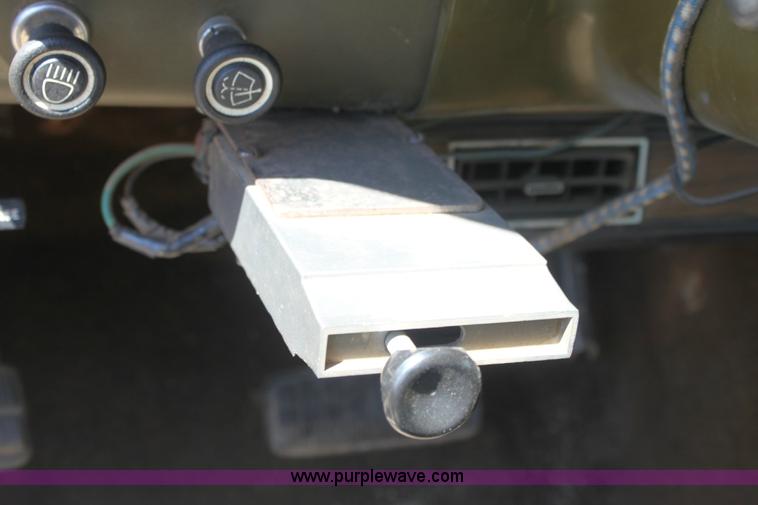 image for item 6080 1978 International Scout Rally SUV