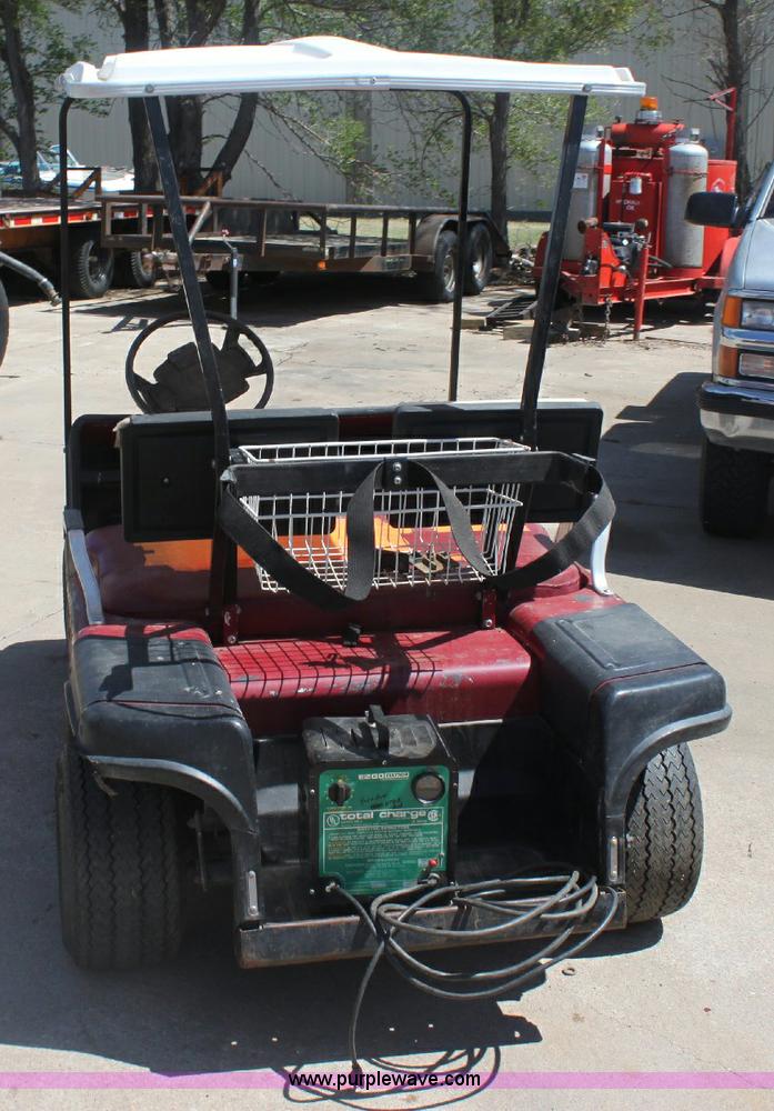 image for item 6081 EZ Go golf cart