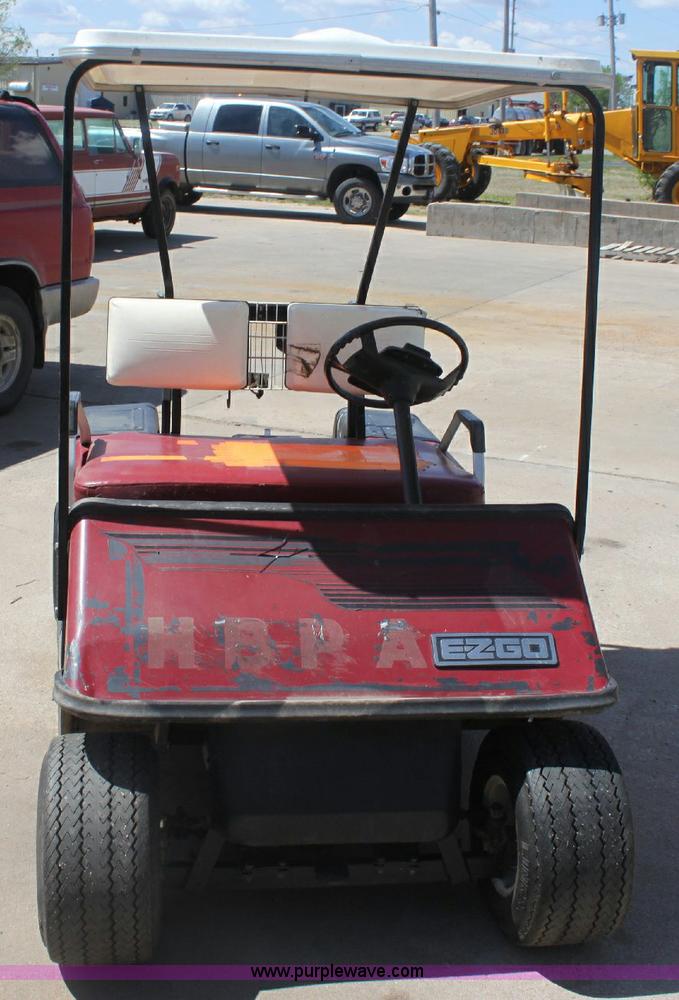 image for item 6081 EZ Go golf cart