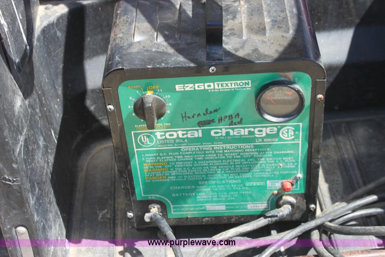 image for item 6081 EZ Go golf cart