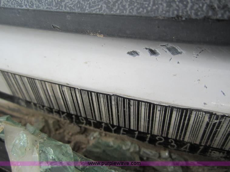 image for item 6417 2000 Chevrolet 1500 Silverado pickup truck