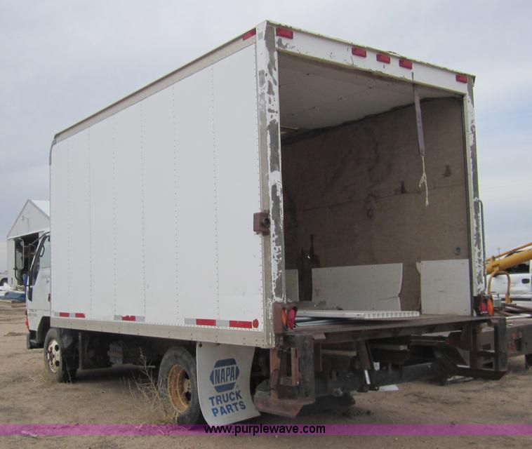 image for item 6424 1994 Mitsubishi box truck