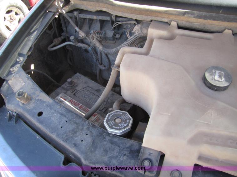 image for item 6460 2000 Chevrolet Express G3500 van