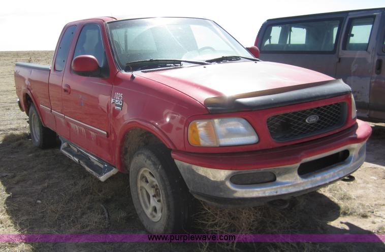 image for item 6461 1998 Ford F150 Supercab pickup truck