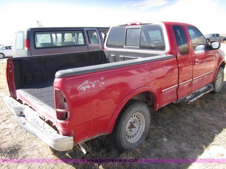 image for item 6461 1998 Ford F150 Supercab pickup truck