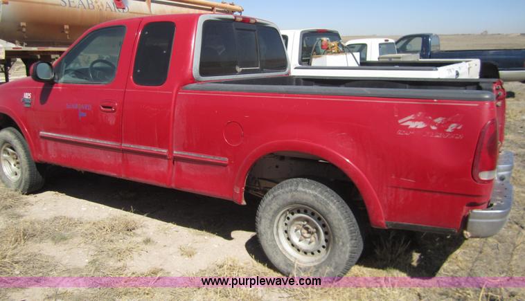 image for item 6461 1998 Ford F150 Supercab pickup truck