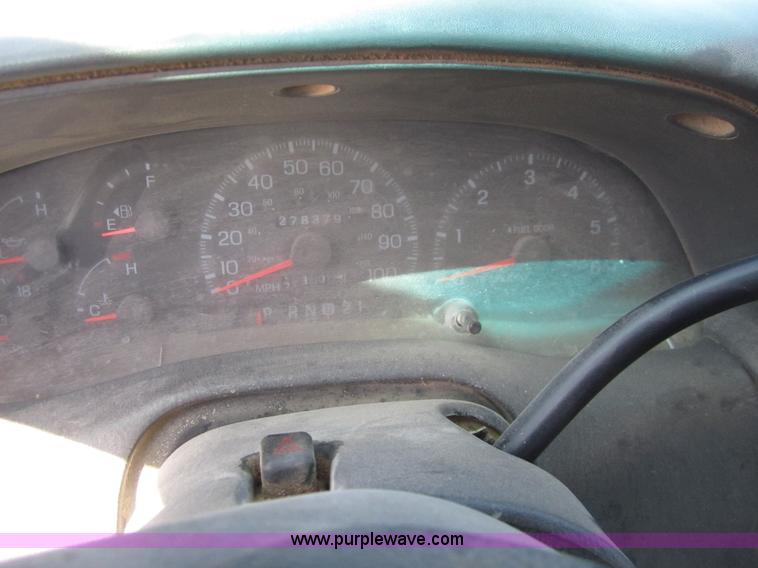 image for item 6461 1998 Ford F150 Supercab pickup truck