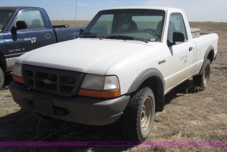 image for item 6463 1999 Ford Ranger pickup truck