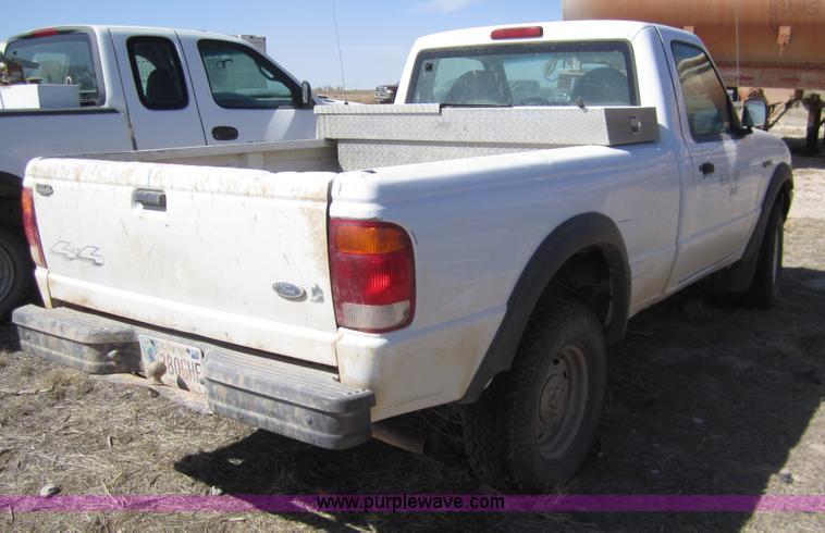 image for item 6463 1999 Ford Ranger pickup truck