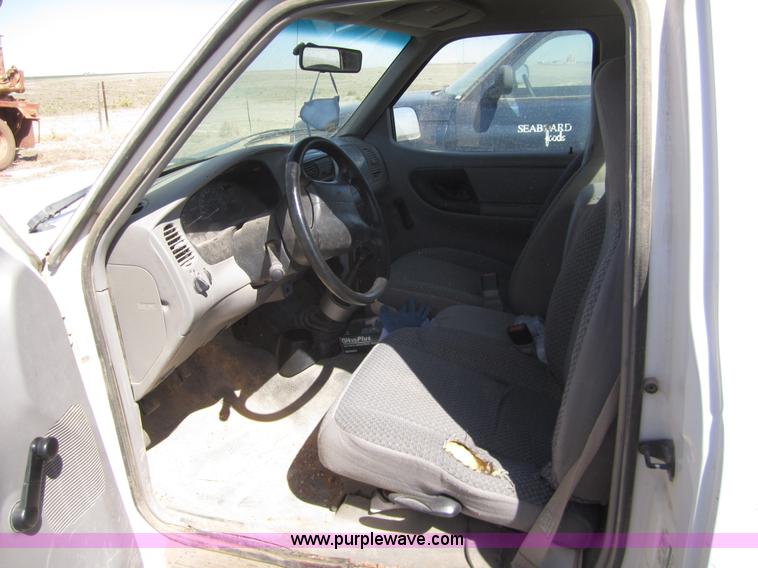 image for item 6463 1999 Ford Ranger pickup truck