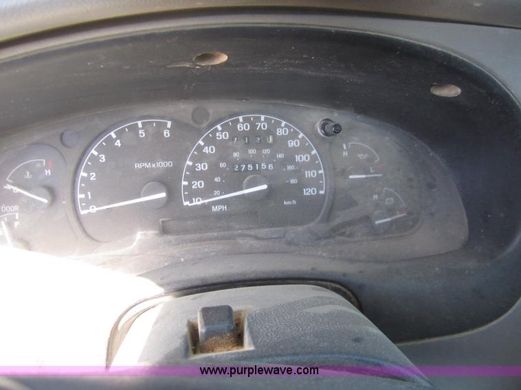 image for item 6463 1999 Ford Ranger pickup truck