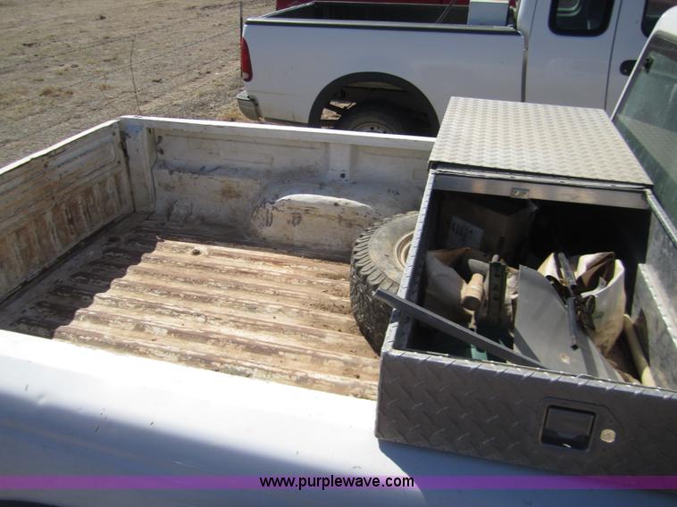 image for item 6463 1999 Ford Ranger pickup truck