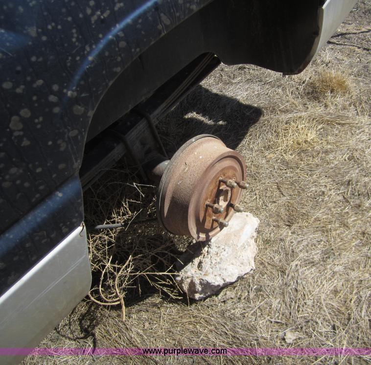 image for item 6464 2001 Dodge Ram 1500 pickup truck