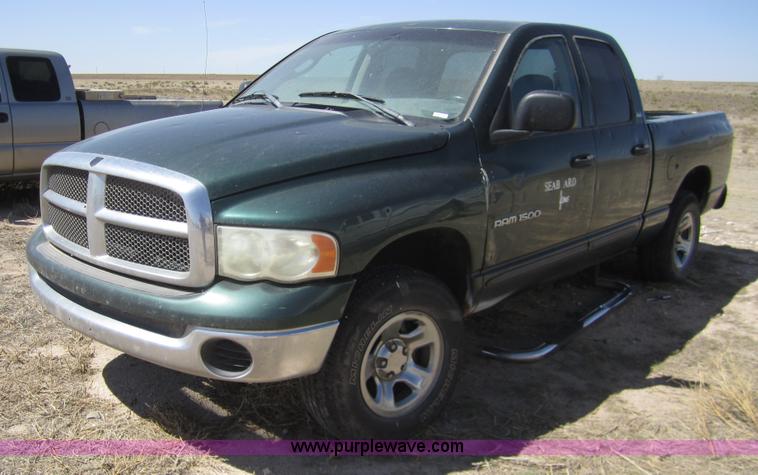 image for item 6466 2002 Dodge Ram 1500 SLT quad cab pickup truck