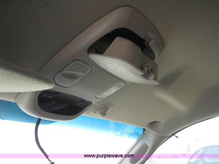 image for item 6466 2002 Dodge Ram 1500 SLT quad cab pickup truck