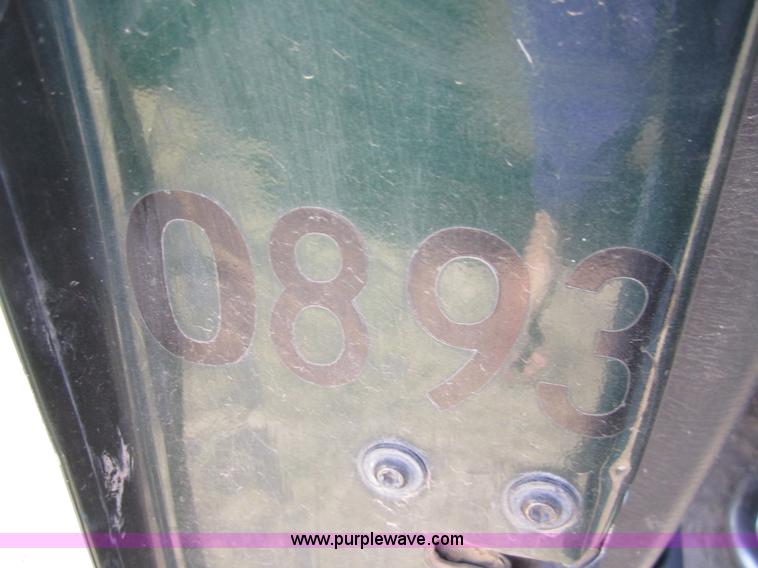 image for item 6466 2002 Dodge Ram 1500 SLT quad cab pickup truck