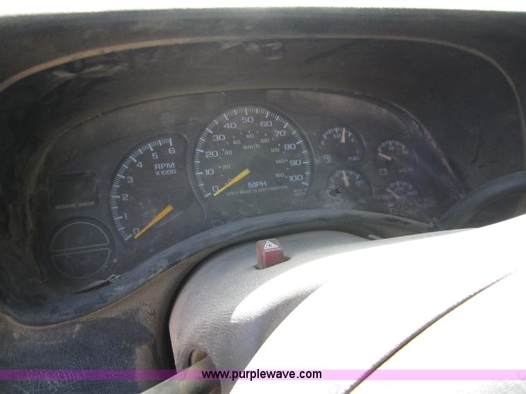 image for item 6467 2000 Chevrolet Silverado K1500 extended cab pickup truck