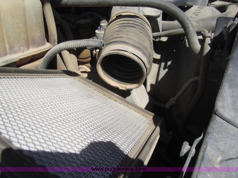 image for item 6467 2000 Chevrolet Silverado K1500 extended cab pickup truck