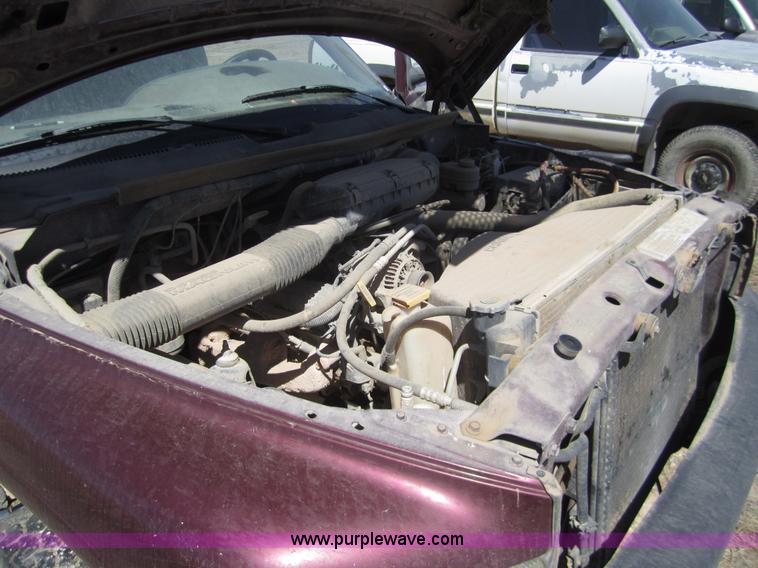 image for item 6469 2001 Dodge Ram 1500 quad cab pickup truck