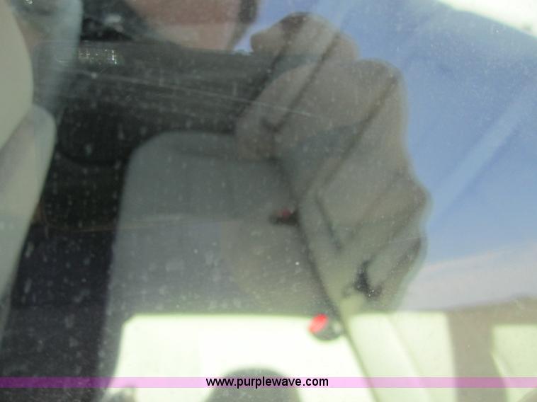 image for item 6474 2007 Ford Fusion SE