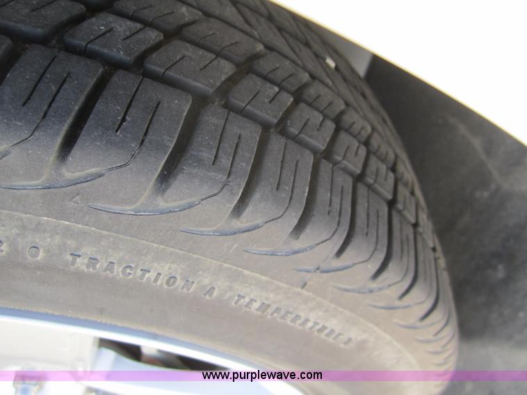 image for item 6474 2007 Ford Fusion SE