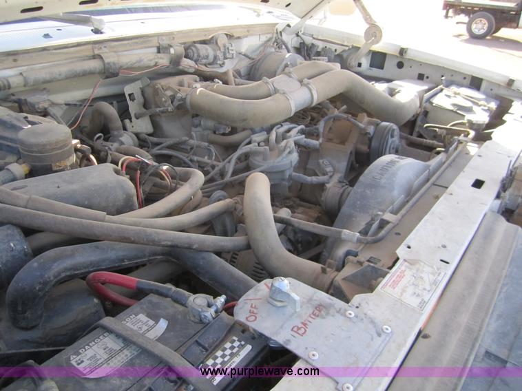 image for item 6488 1996 Ford F350 pickup truck