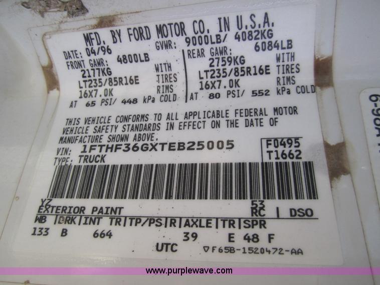 image for item 6488 1996 Ford F350 pickup truck