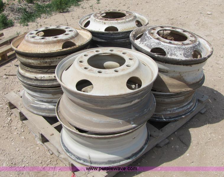 image for item 9000 (8) 22.5" truck wheels