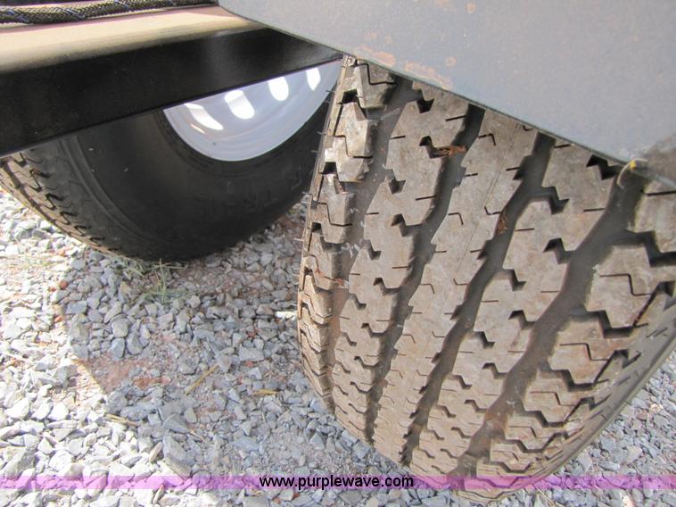 image for item 3440 2010 BBK 30-T 30' header trailer