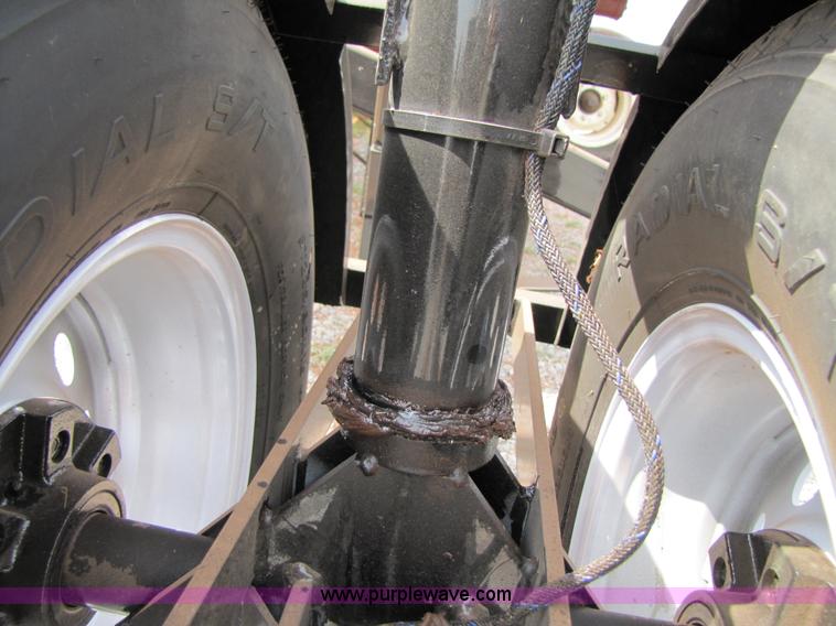 image for item 3440 2010 BBK 30-T 30' header trailer