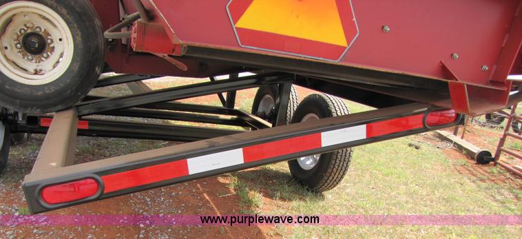 image for item 3440 2010 BBK 30-T 30' header trailer