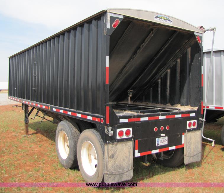image for item 3443 2004 Shopbuilt 28.5' convertible hopper trailer