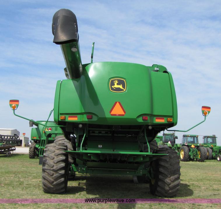 image for item 3493 2008 John Deere 9770 STS combine