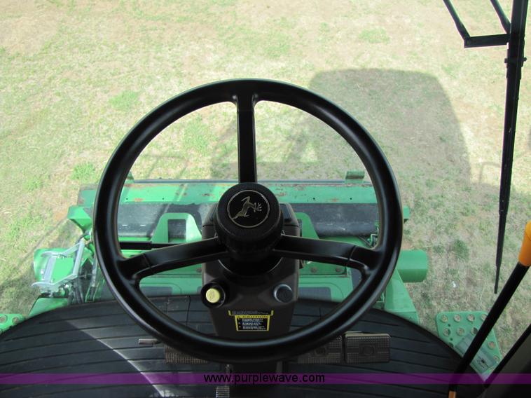 image for item 3493 2008 John Deere 9770 STS combine