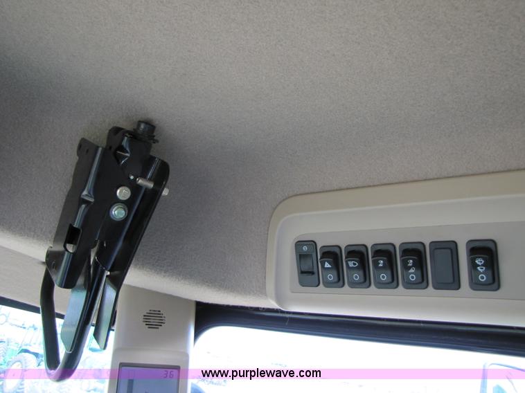 image for item 3493 2008 John Deere 9770 STS combine