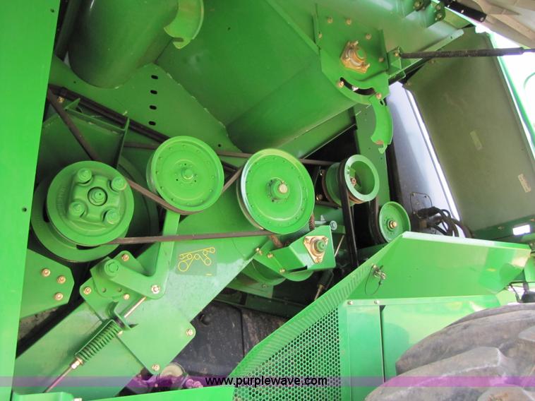 image for item 3493 2008 John Deere 9770 STS combine