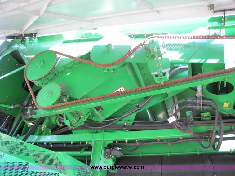 image for item 3493 2008 John Deere 9770 STS combine