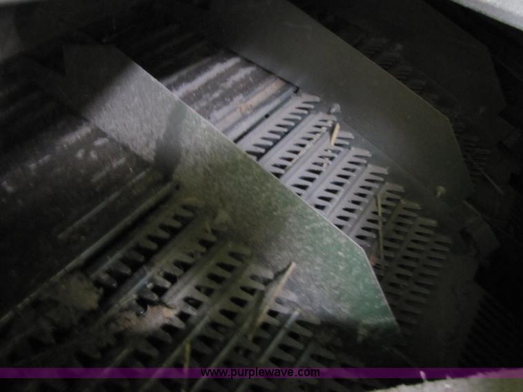 image for item 3493 2008 John Deere 9770 STS combine