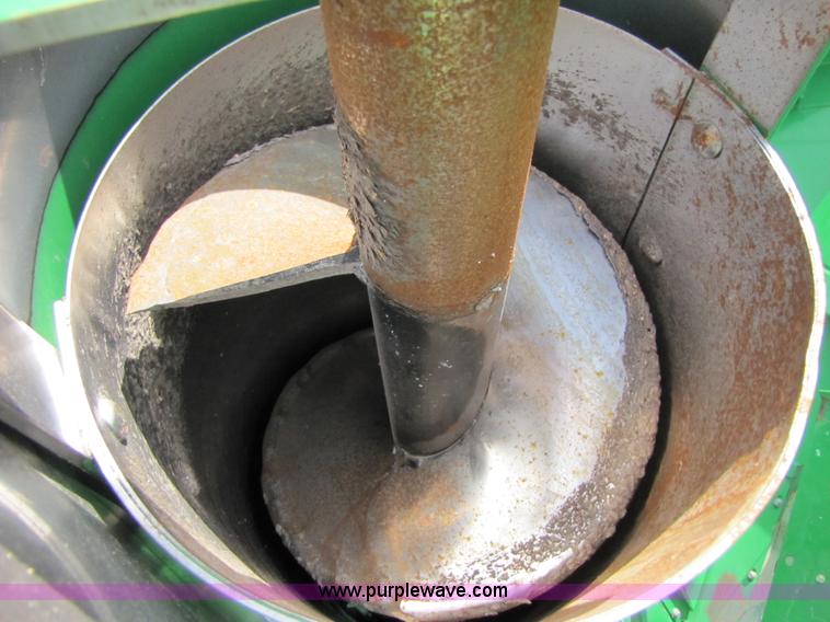 image for item 3493 2008 John Deere 9770 STS combine