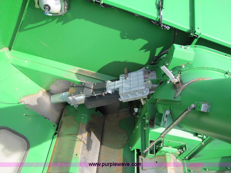 image for item 3493 2008 John Deere 9770 STS combine