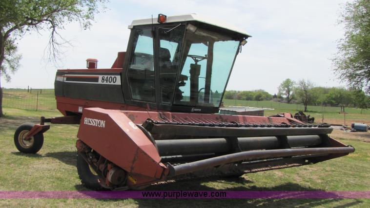 image for item 3494 1991 Hesston 8400 self propelled swather