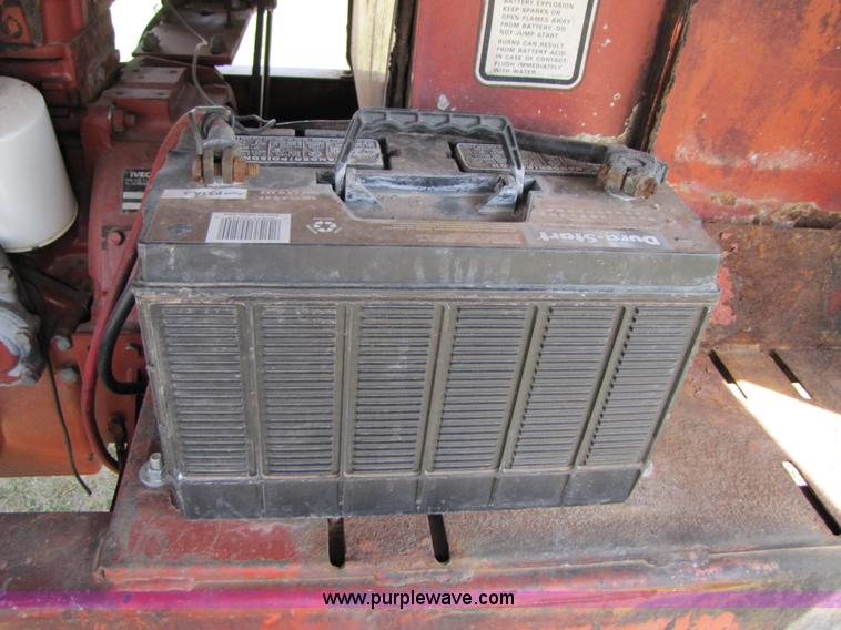 image for item 3494 1991 Hesston 8400 self propelled swather