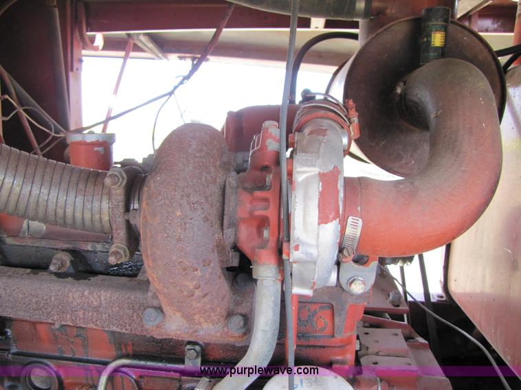 image for item 3494 1991 Hesston 8400 self propelled swather