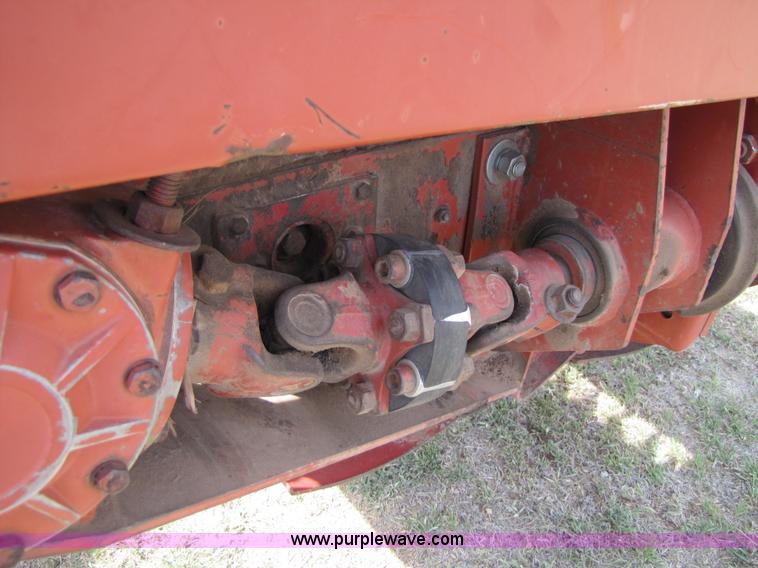 image for item 3494 1991 Hesston 8400 self propelled swather