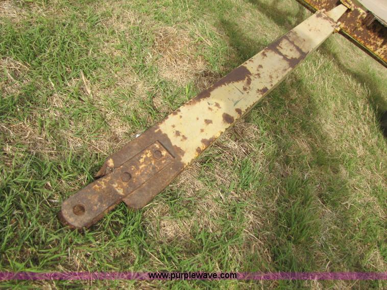 image for item 3499 Homemade header trailer