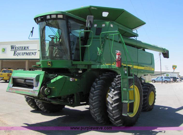 image for item 3503 2003 John Deere 9650 STS combine