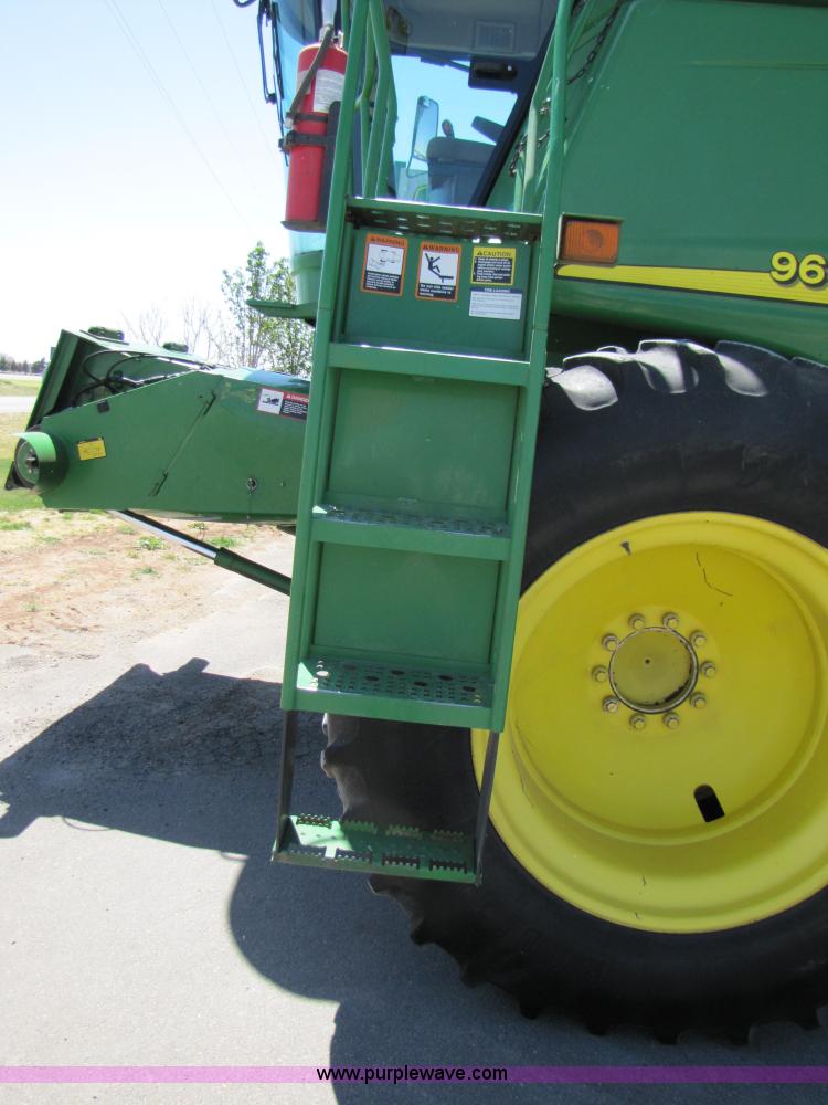 image for item 3503 2003 John Deere 9650 STS combine
