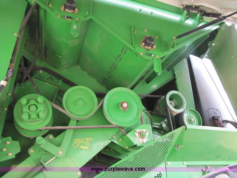 image for item 3503 2003 John Deere 9650 STS combine